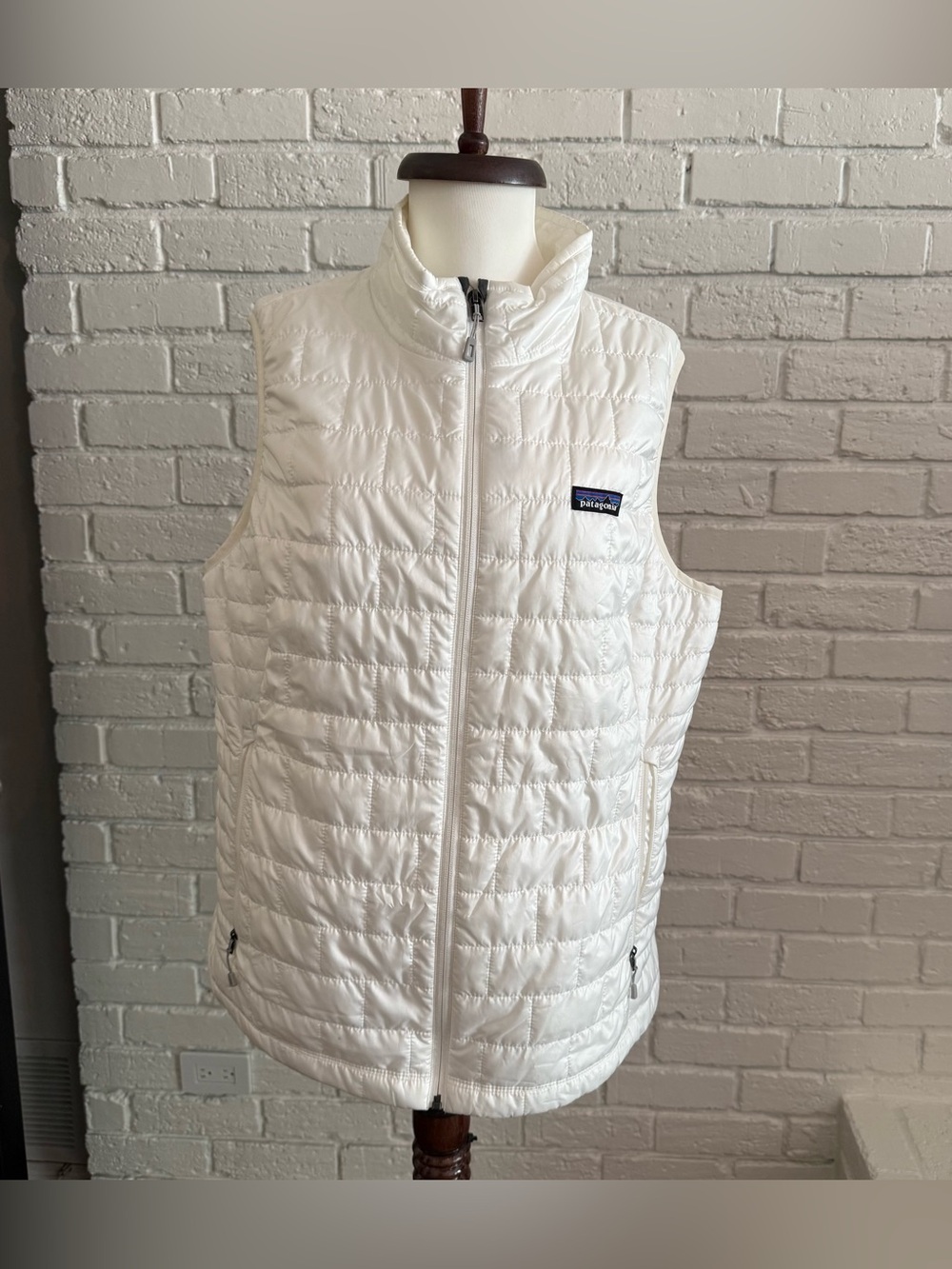 Patagonia Women's White Quilted Packable Puffer Vest